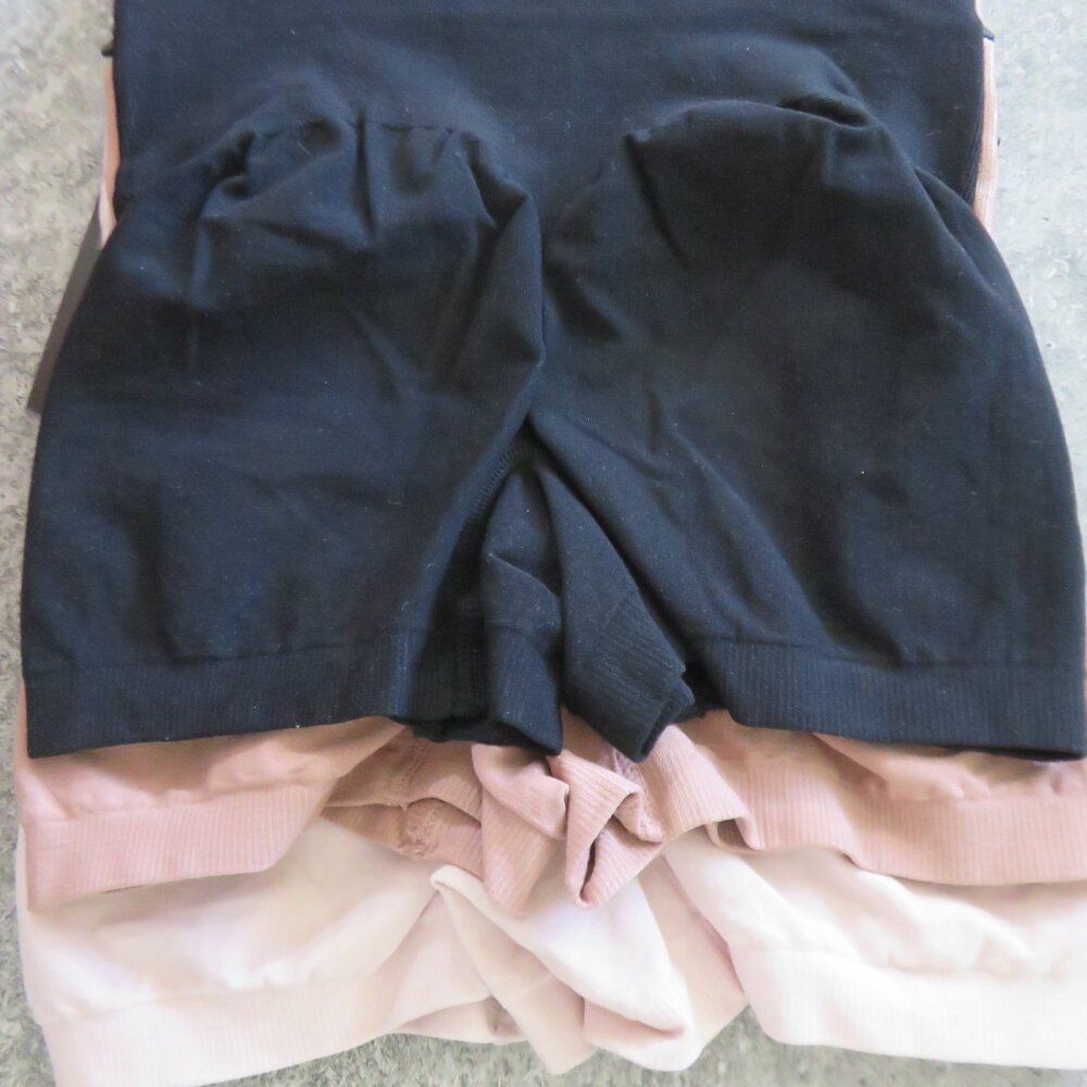 (#F-1) Marilyn Monroe 3 pair Set Seamless shaping shorts - Picture 5 of 8